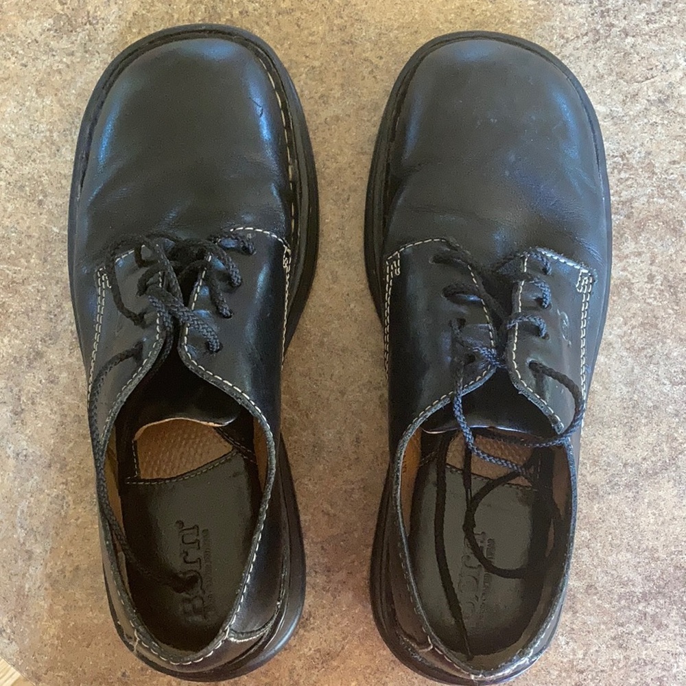 Born Oxford shoes